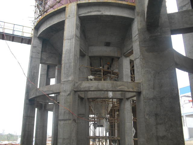 柳州化工廠(34) - 廣西三象建筑安裝工程有限公司 www.www.gdgm18.cn